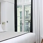 R De - Boutique Paris