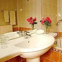 R De - Boutique París