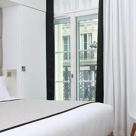 R De - Boutique Paris