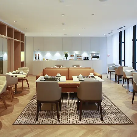 R De - Boutique Otel Paris