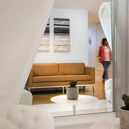 R De - Boutique Hotel 4*