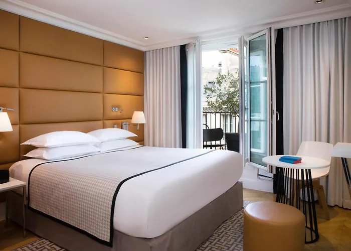 R De - Boutique 4* Parijs