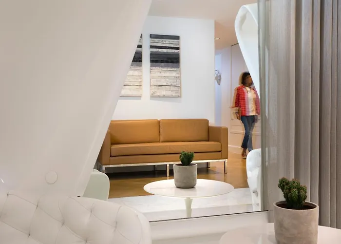 R De - Boutique Hotel 4*