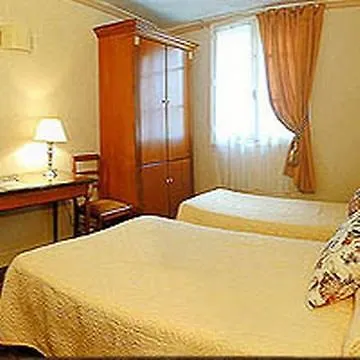 R De - Boutique 4* París